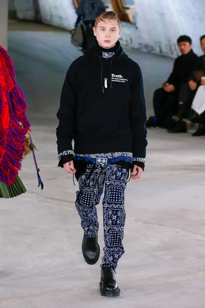 Look 8